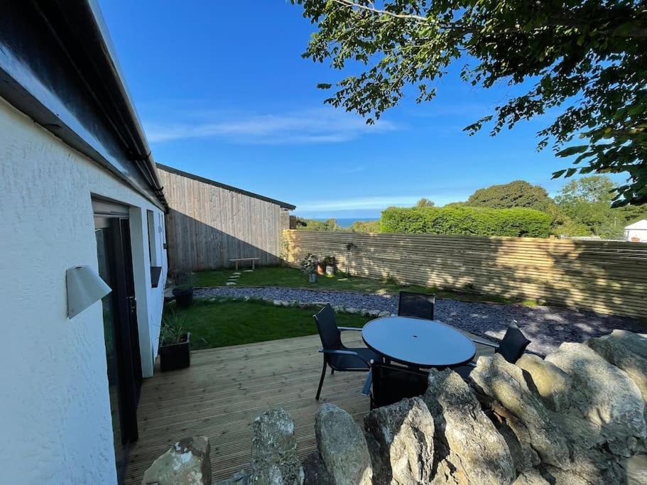 Tranquil, Secluded, Rural Cottage For Two Beaumaris Esterno foto